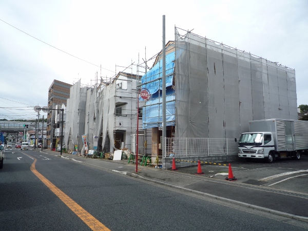 川崎市宮前区神木本町3丁目　新築売戸建　全14号棟(残り4棟)　3,090万円～