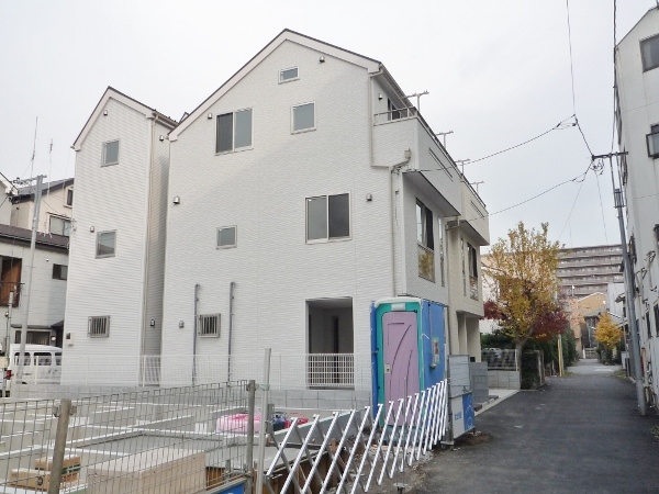横浜市鶴見区矢向5丁目　新築建売住宅　全3棟（残り2棟）　3,780万円